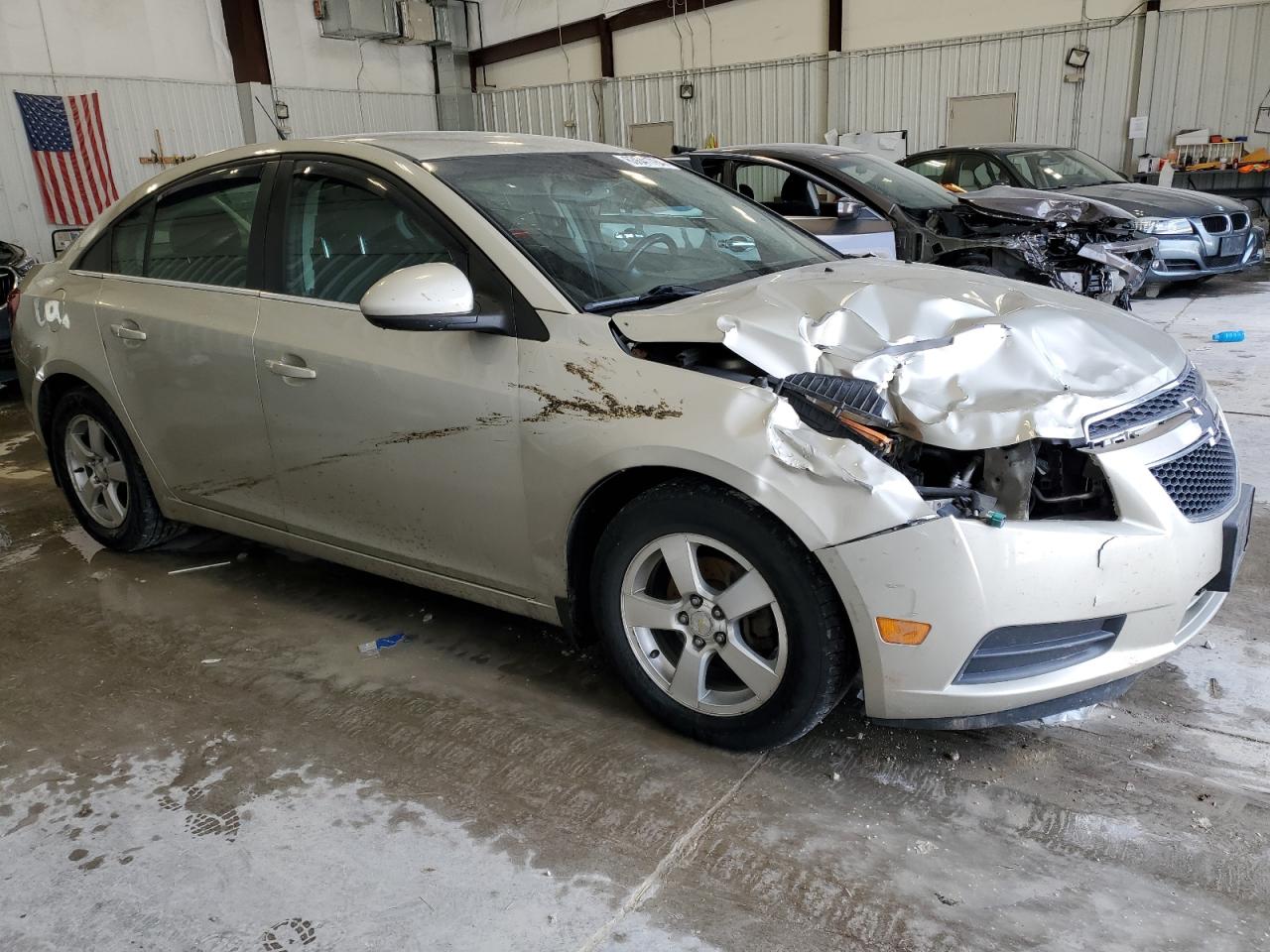 VIN 1G1PC5SB9E7194990 2014 CHEVROLET CRUZE no.4