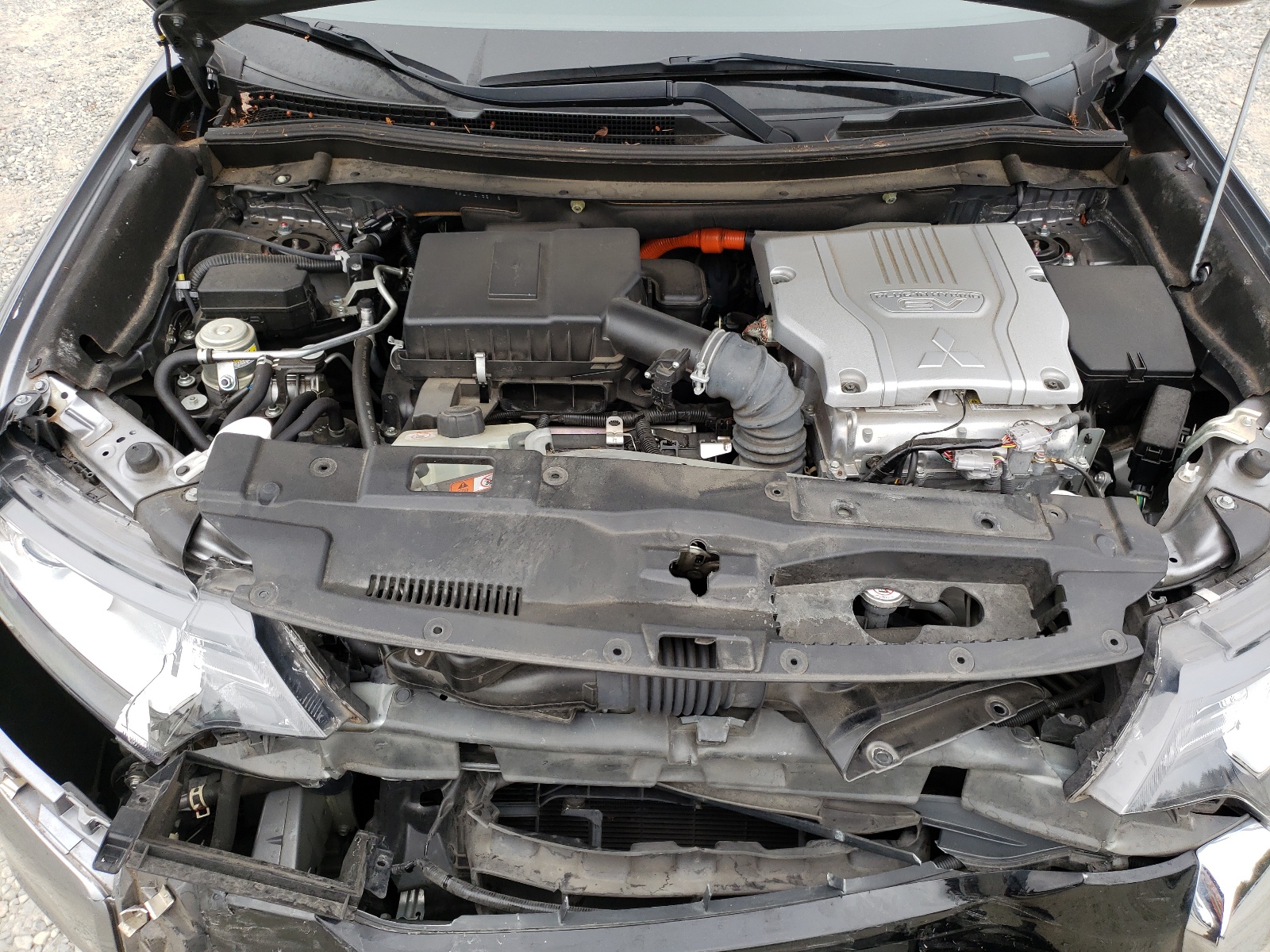 JA4J24A5XKZ055113 2019 Mitsubishi Outlander Sel