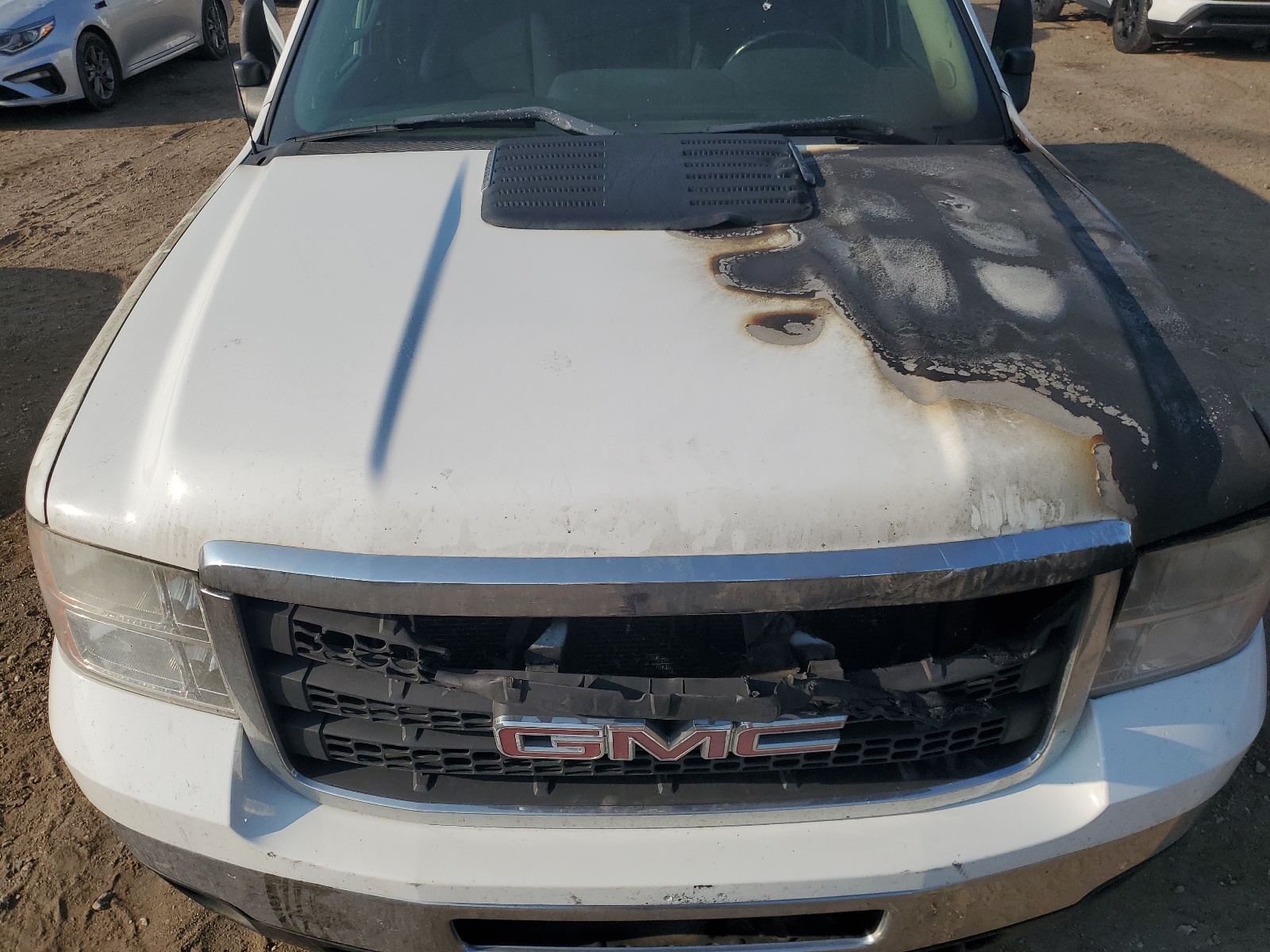 1GT120CG9BF226819 2011 GMC Sierra K2500 Sle