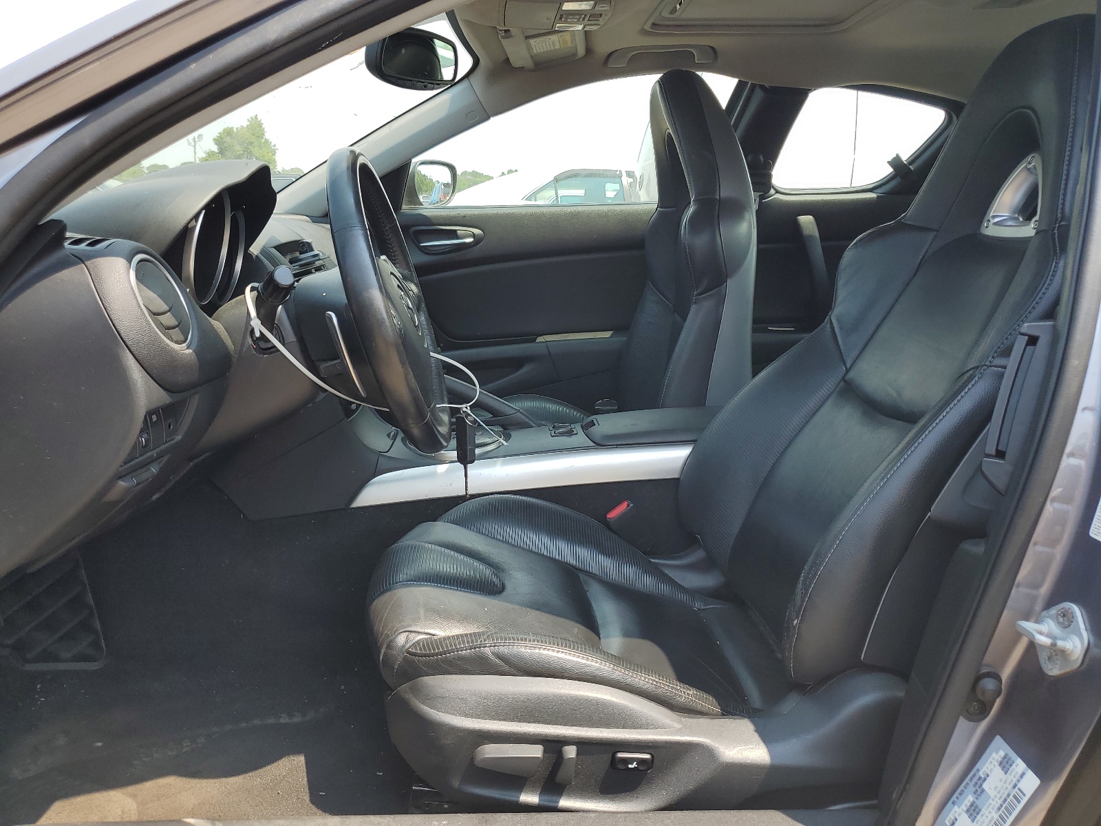 JM1FE17N850146575 2005 Mazda Rx8