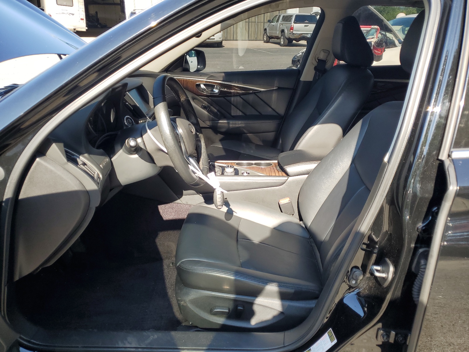 JN1EV7AR4JM435825 2018 Infiniti Q50 Luxe