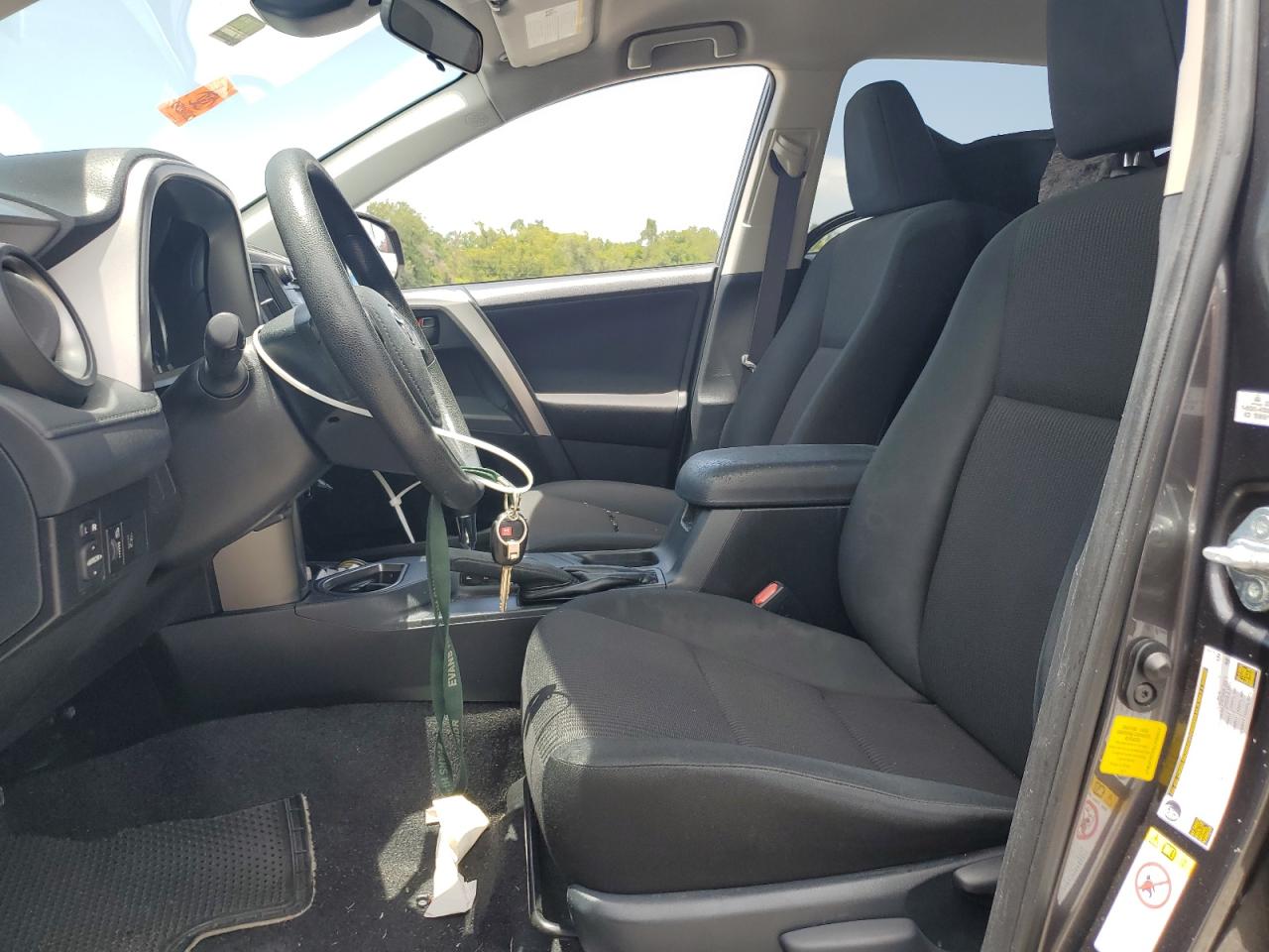 2018 Toyota Rav4 Le VIN: JTMZFREV8JJ188910 Lot: 64434104