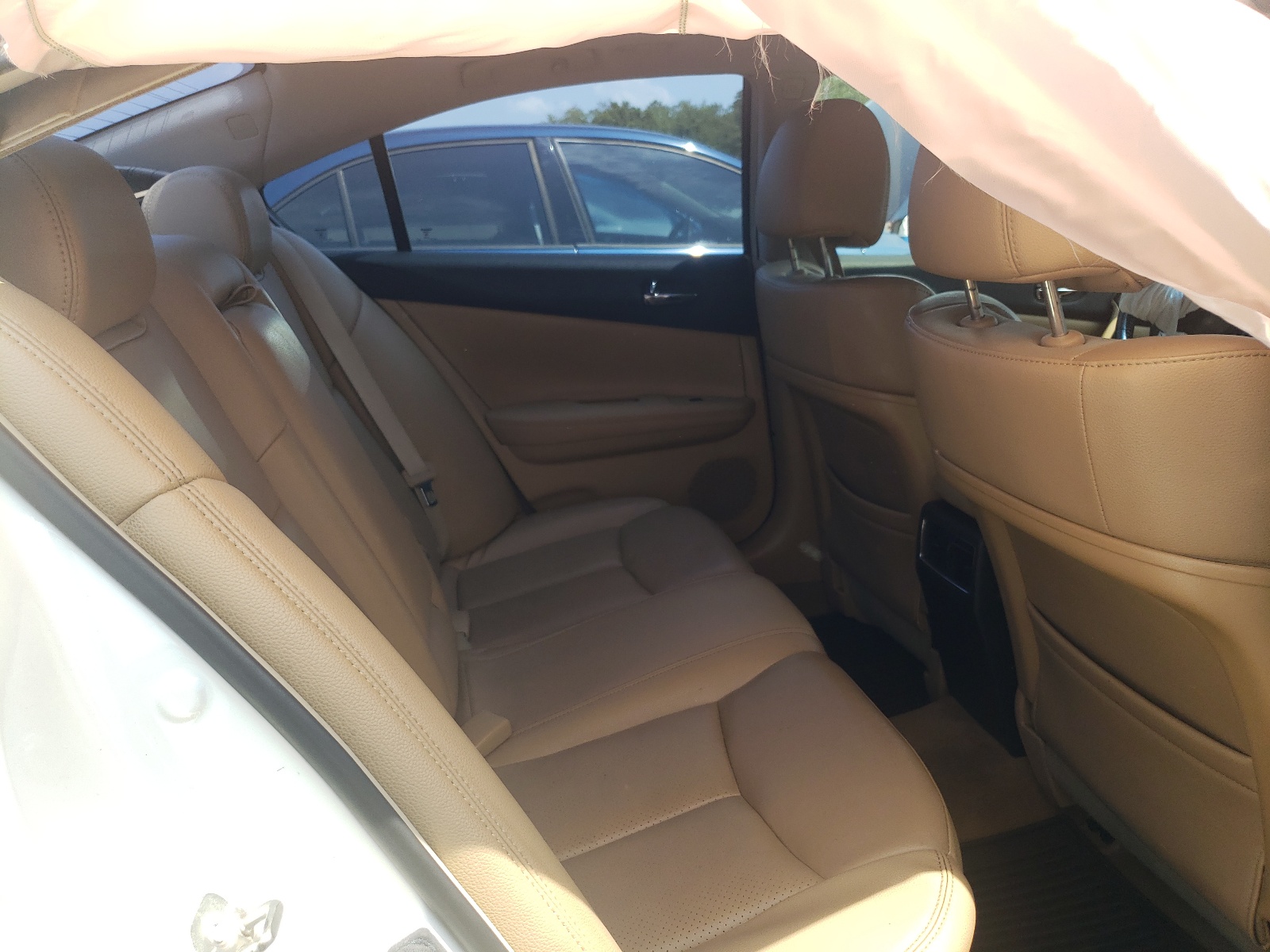 1N4AA5AP2BC850133 2011 Nissan Maxima S