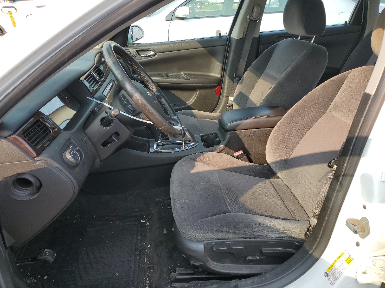 2G1WG5E32D1145601 2013 Chevrolet Impala Lt