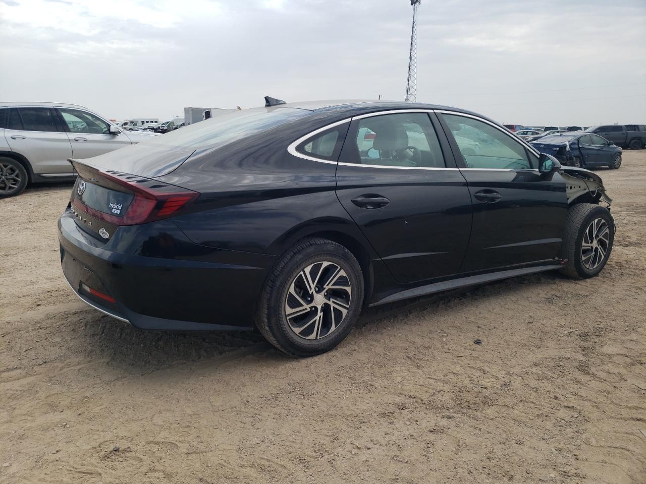 2021 Hyundai Sonata - Image 3