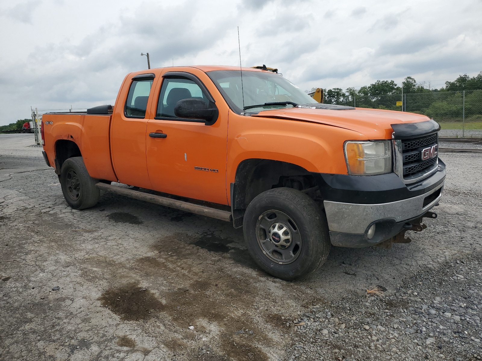 2013 GMC Sierra K2500 Heavy Duty vin: 1GT22ZCG7DZ242348