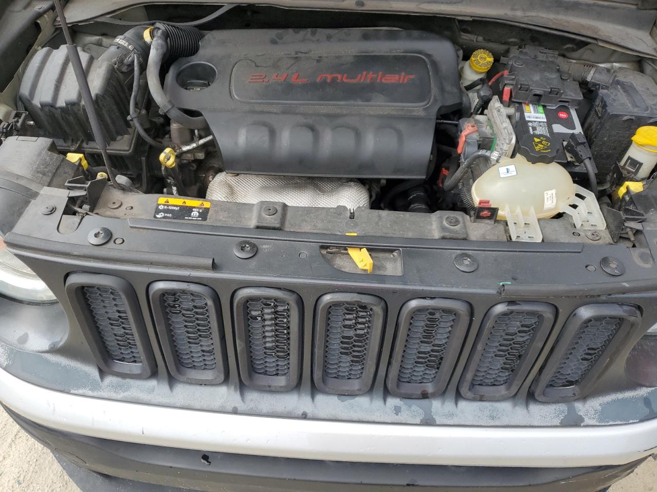 2017 Jeep Renegade Latitude VIN: ZACCJABBXHPE87230 Lot: 61056374