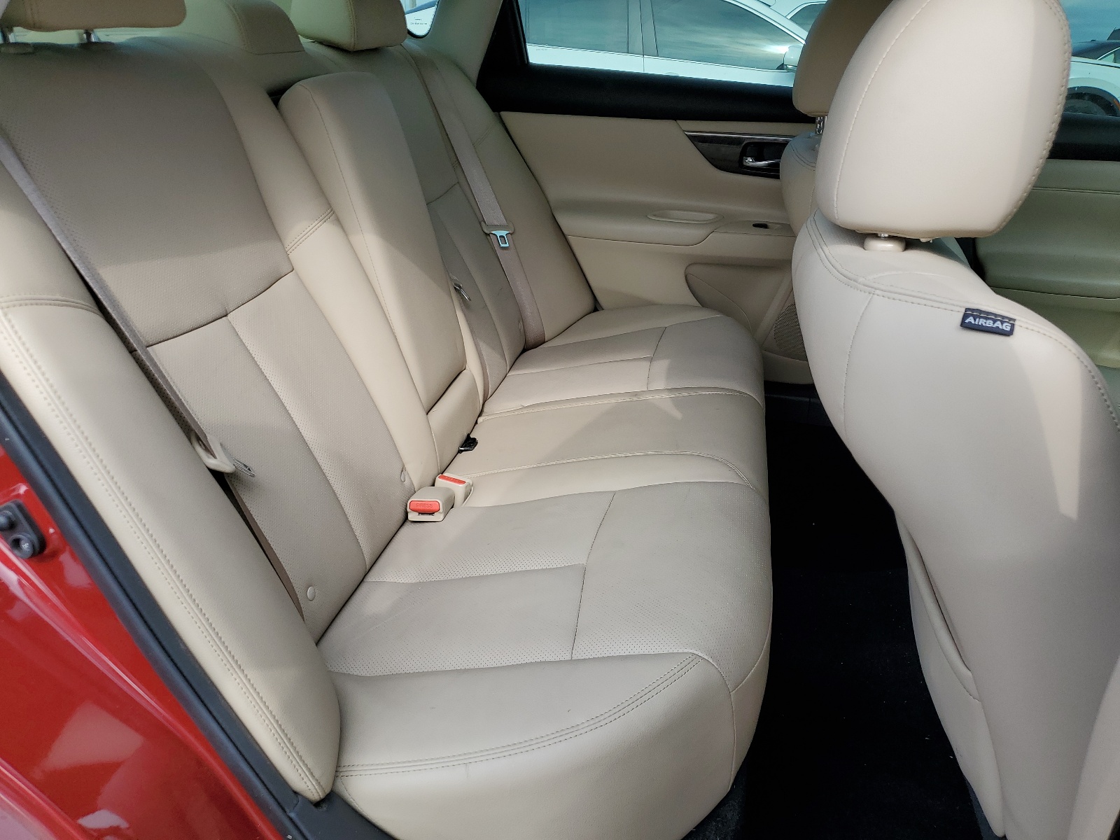 2015 Nissan Altima 2.5 vin: 1N4AL3AP7FN385602