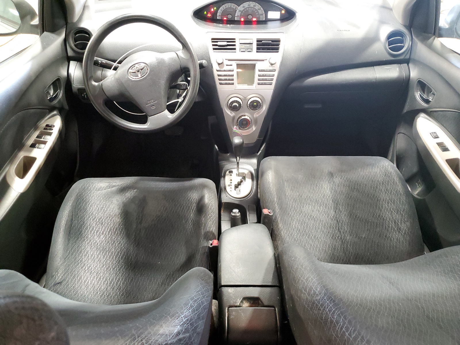 JTDBT903771183576 2007 Toyota Yaris