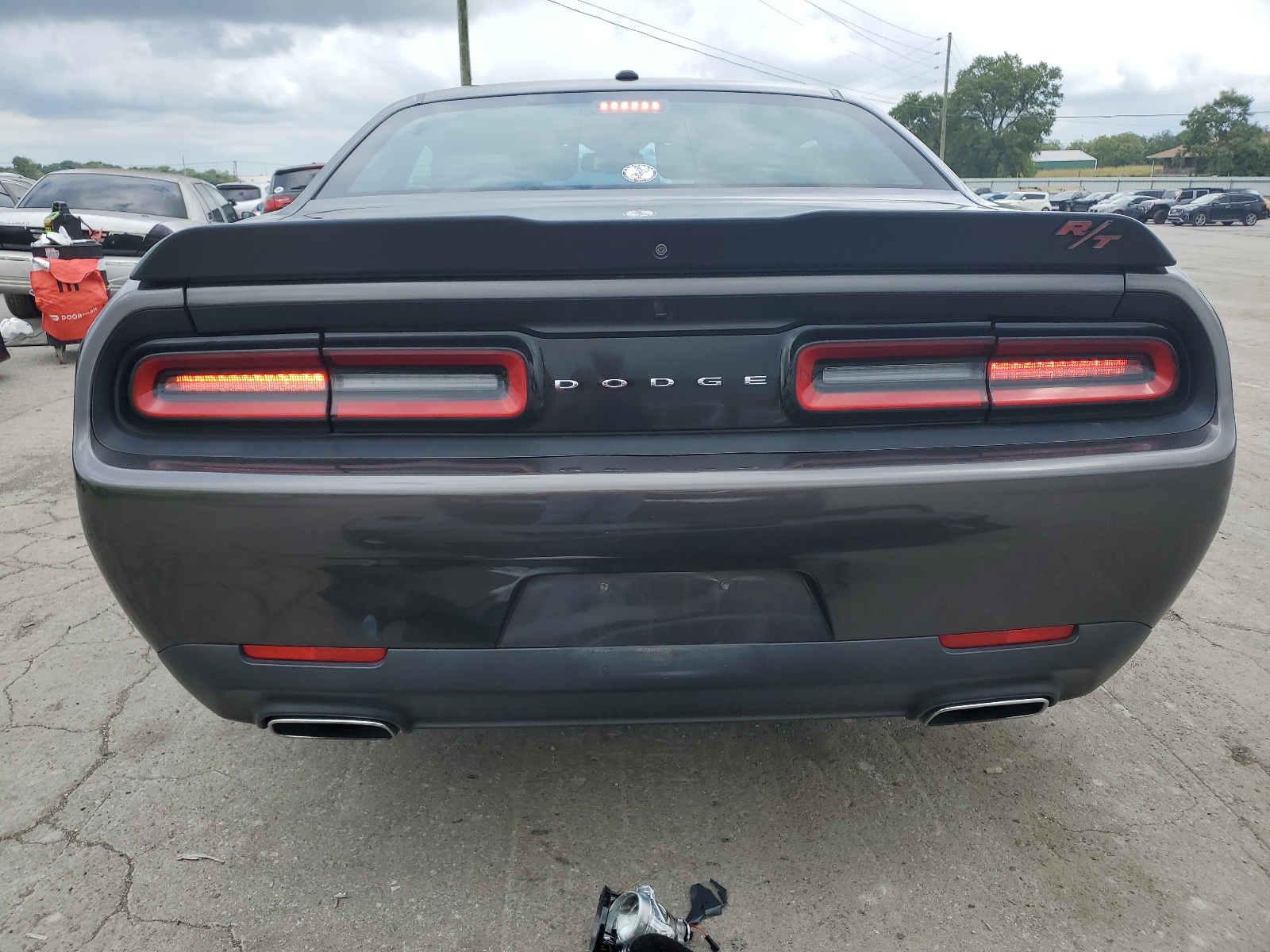 2C3CDZAG7GH352553 2016 Dodge Challenger Sxt