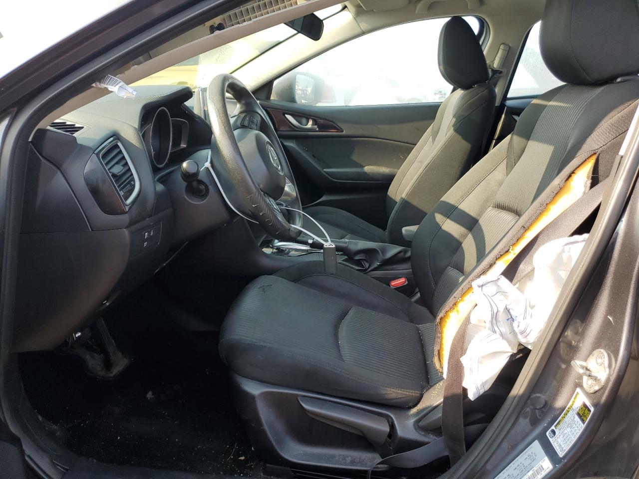 2016 Mazda 3 - Image 7