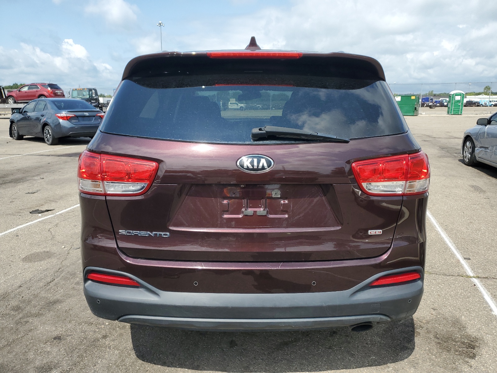 5XYPGDA33GG010049 2016 Kia Sorento Lx