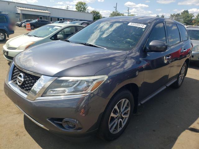 2014 Nissan Pathfinder S for Sale in New Britain, CT - Minor Dent/Scratches