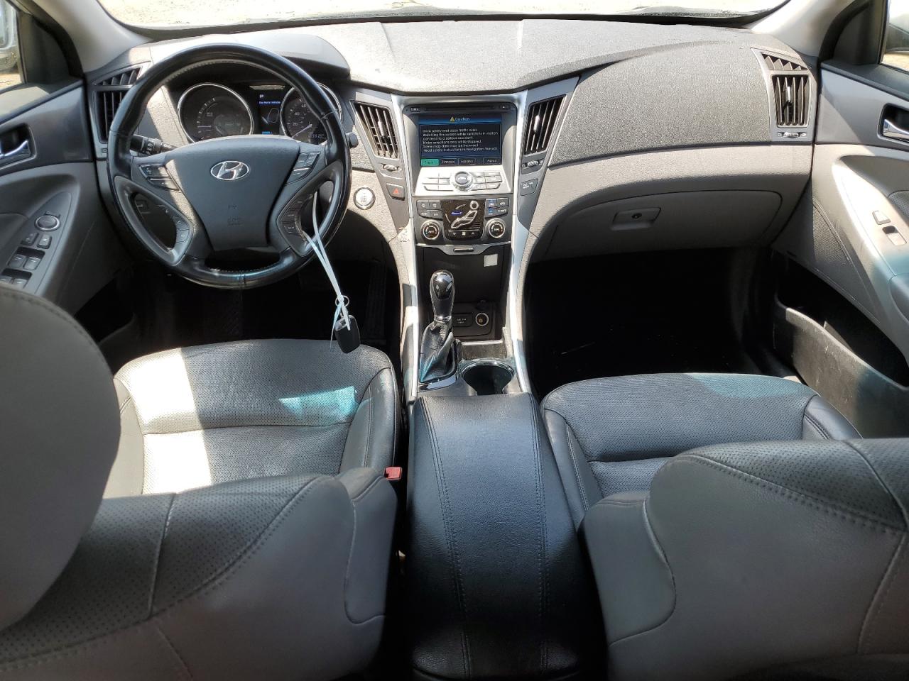 2013 Hyundai Sonata Hybrid VIN: KMHEC4A41DA067062 Lot: 64083304