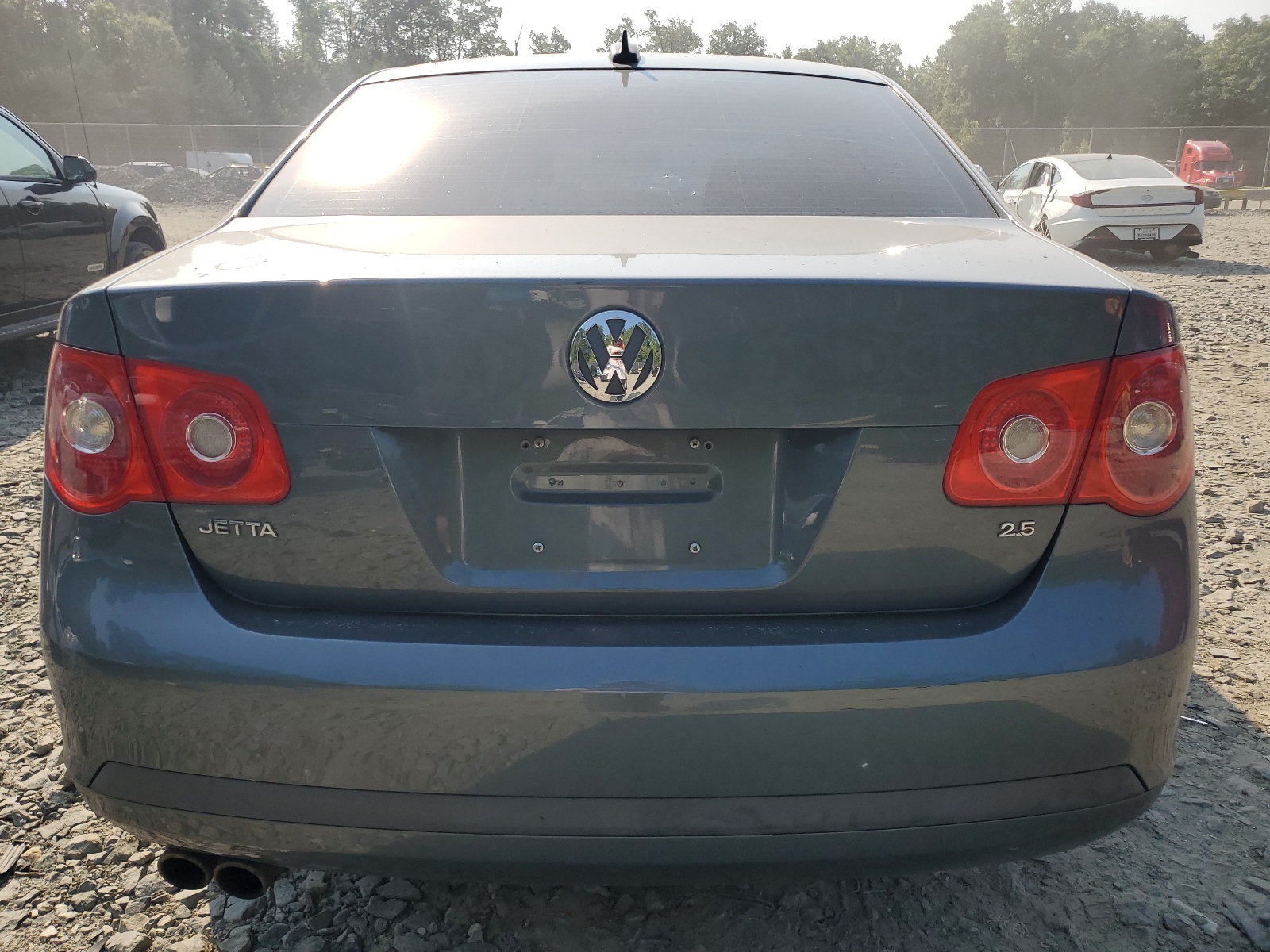 3VWSF71K56M706920 2006 Volkswagen Jetta 2.5 Option Package 1