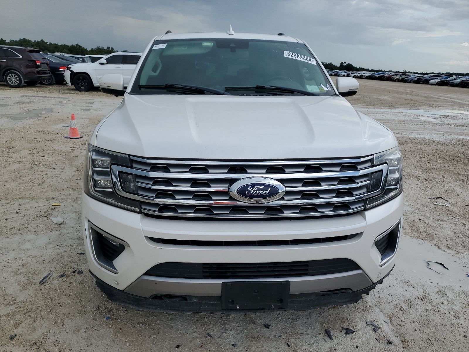 2018 Ford Expedition Limited vin: 1FMJU2AT8JEA12345