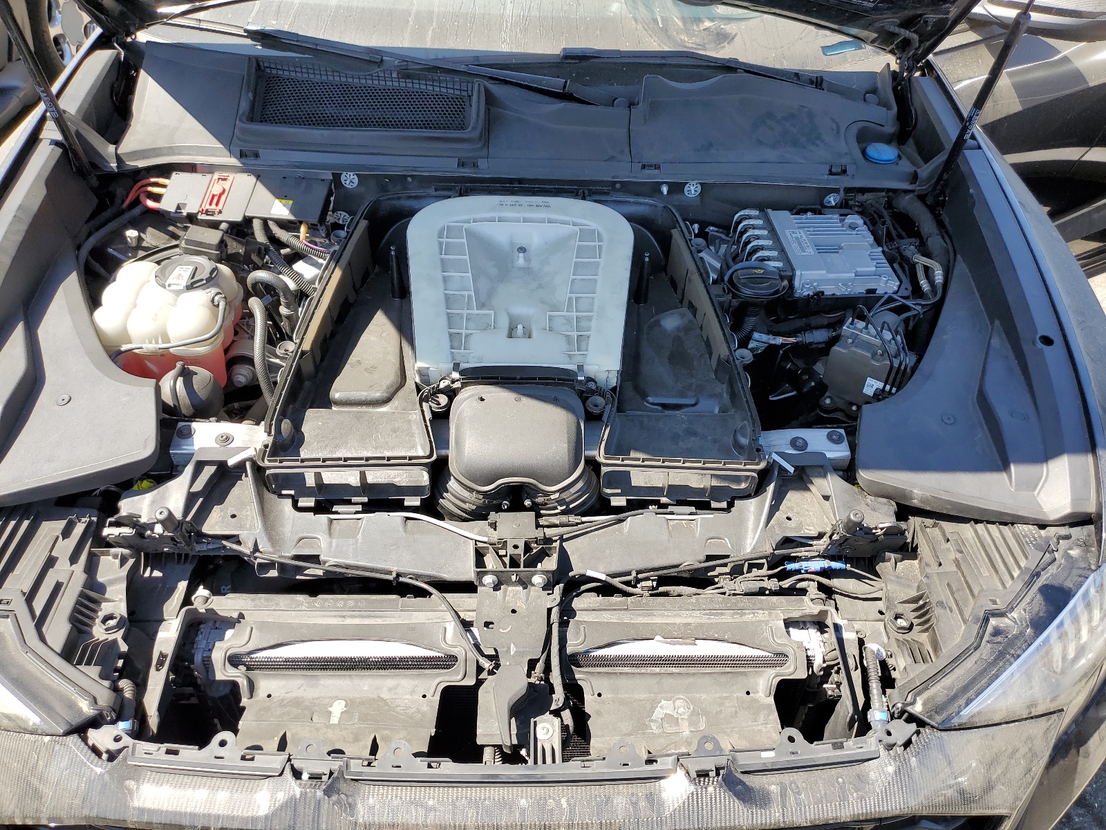 WU1ARBF15MD041280 2021 Audi Rs Q8