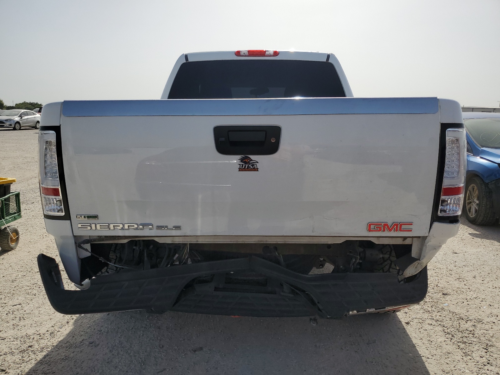 3GTP1VE03BG409285 2011 GMC Sierra C1500 Sle