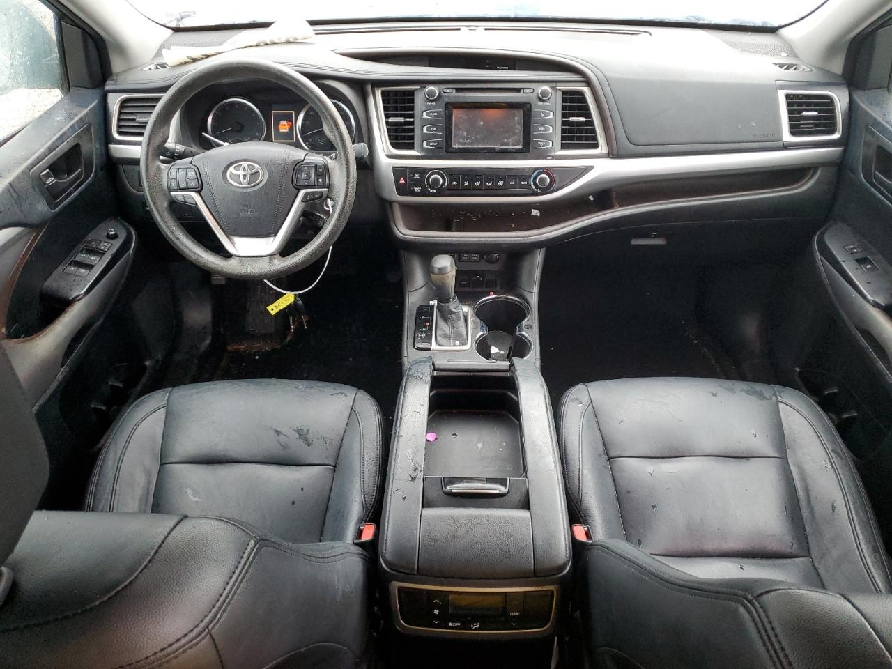 2017 Toyota Highlander Le VIN: 5TDZARFH7HS027551 Lot: 62068244