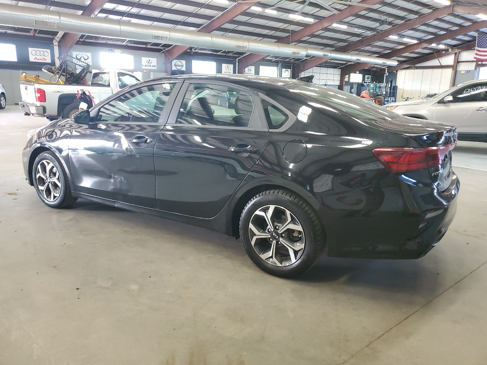 3KPF24AD7KE105612 2019 Kia Forte Fe