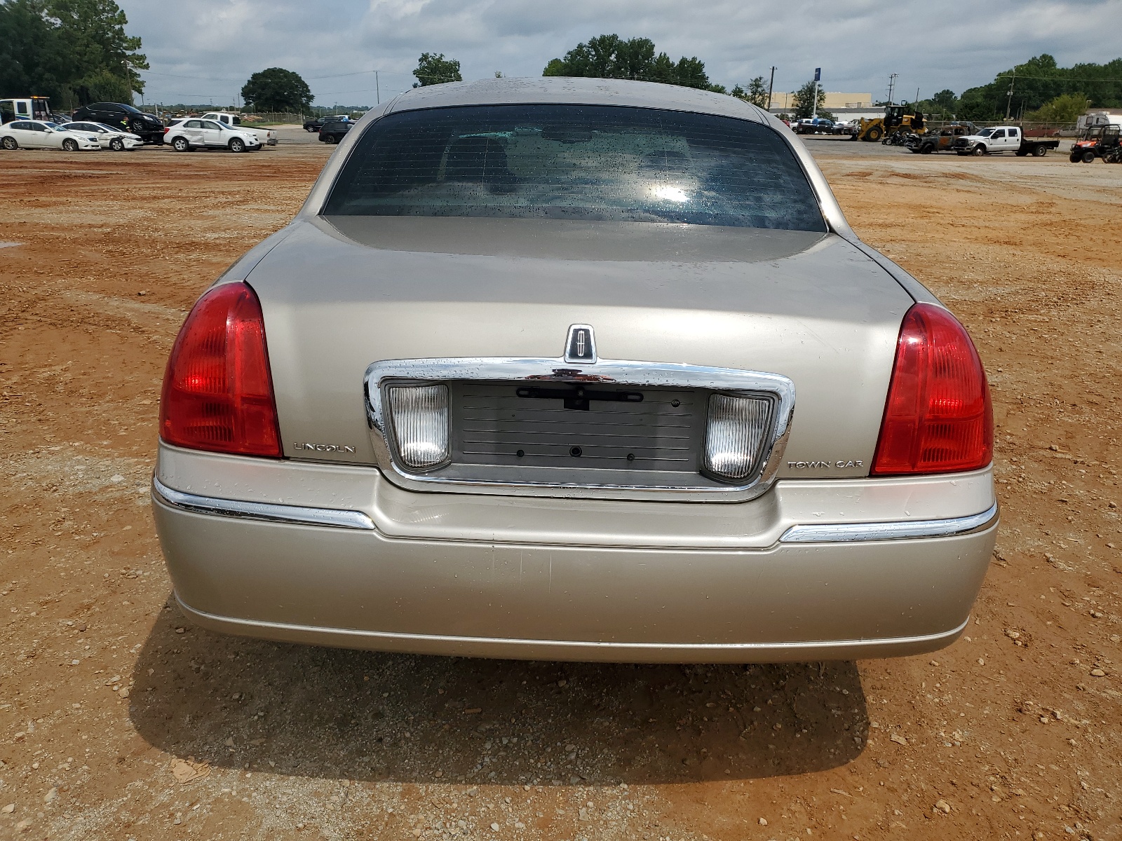 1LNHM81V57Y624321 2007 Lincoln Town Car Signature