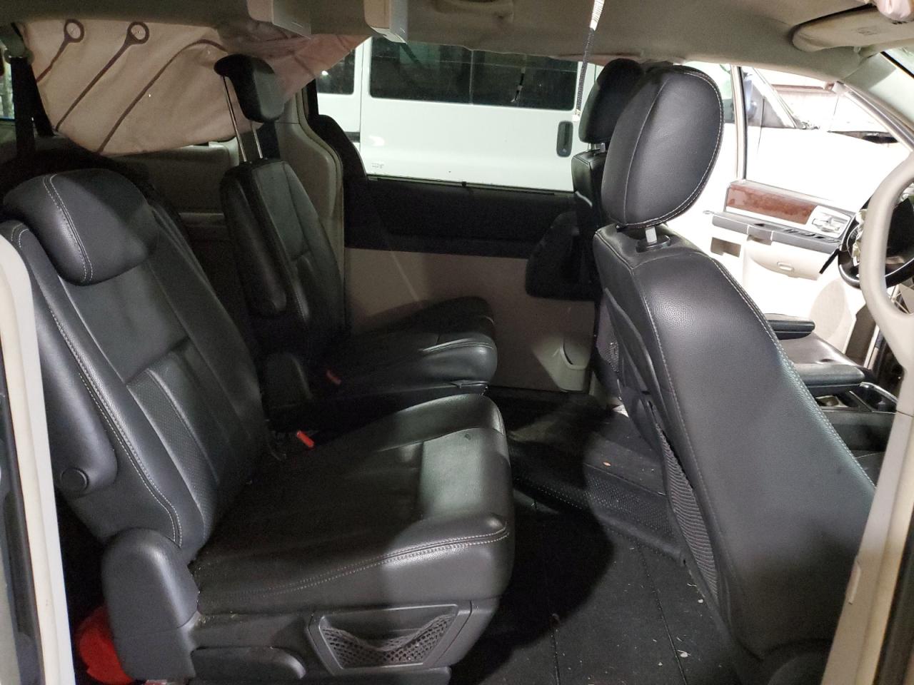 2009 Chrysler Town & Country Touring VIN: 2A8HR54149R648395 Lot: 64451174