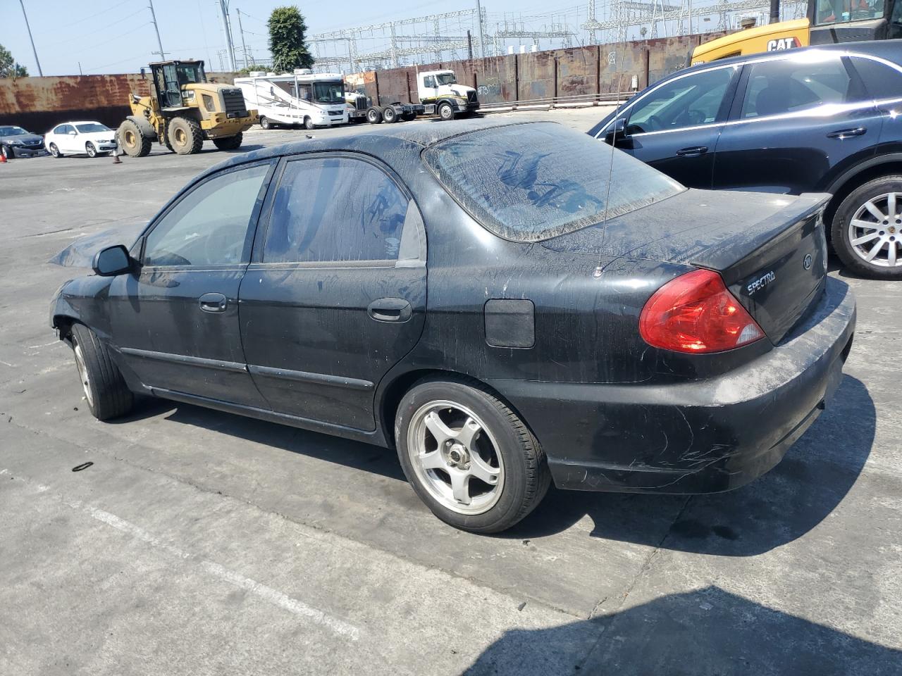 2004 Kia Spectra Base VIN: KNAFB121645313639 Lot: 61915034