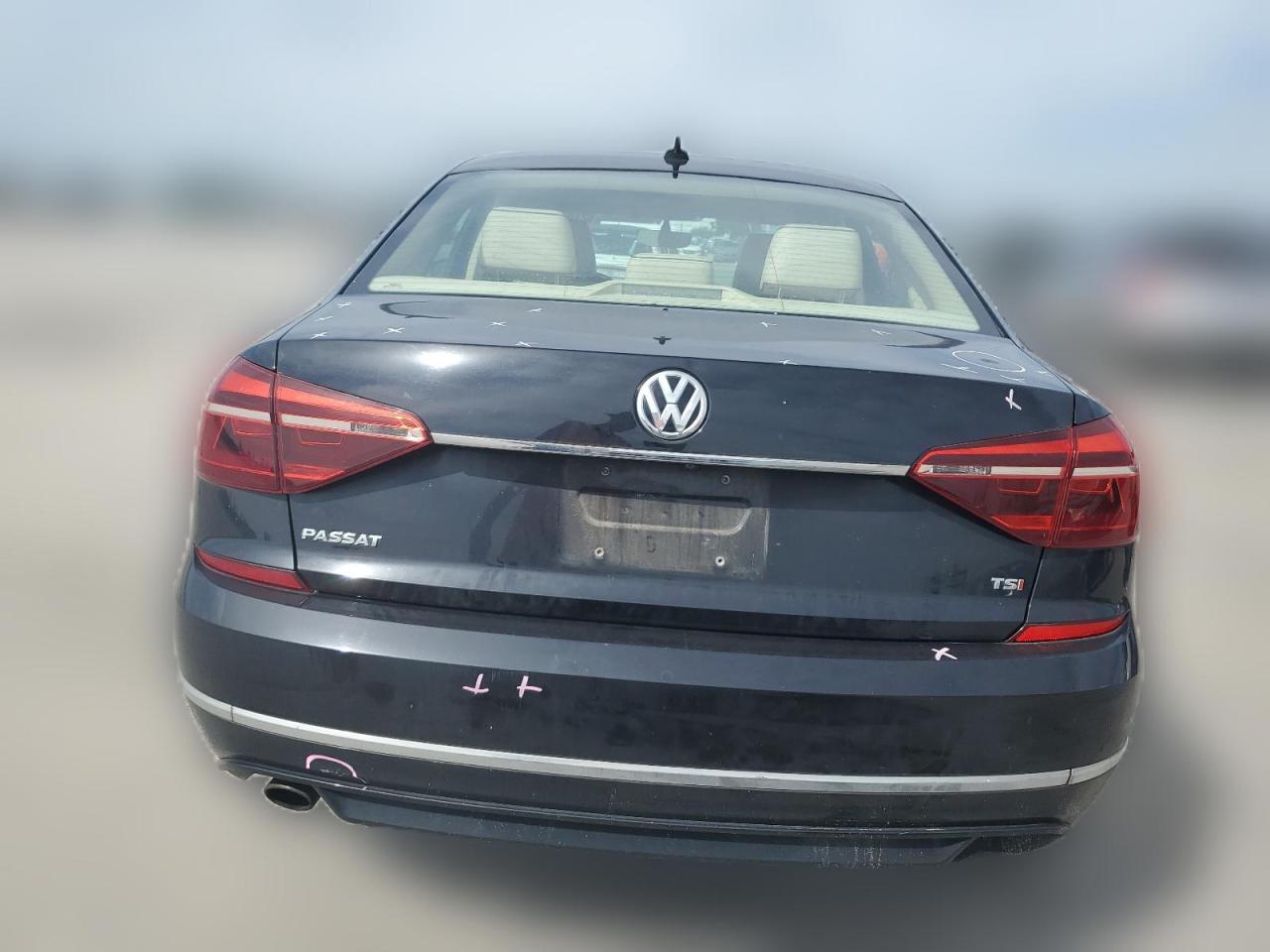 2017 Volkswagen Passat R-Line VIN: 1VWDT7A32HC003287 Lot: 62187674