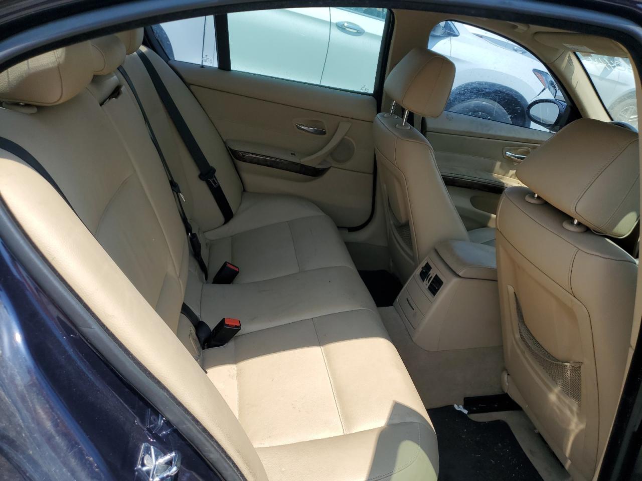 2008 BMW 328 Xi VIN: WBAVC93558K041925 Lot: 63840414