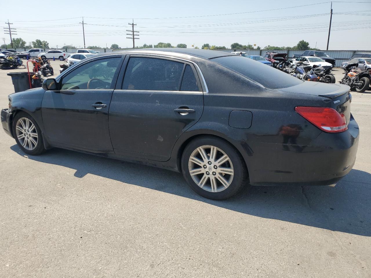 2005 Toyota Avalon Xl VIN: 4T1BK36B05U032603 Lot: 62955664