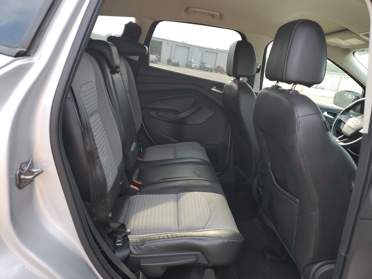 2017 Ford Escape Se VIN: 1FMCU0G95HUF02122 Lot: 64688594