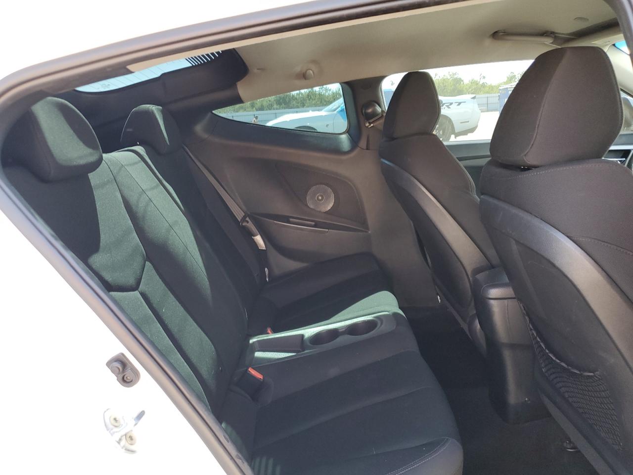 2016 Hyundai Veloster VIN: KMHTC6AD3GU269892 Lot: 64139464