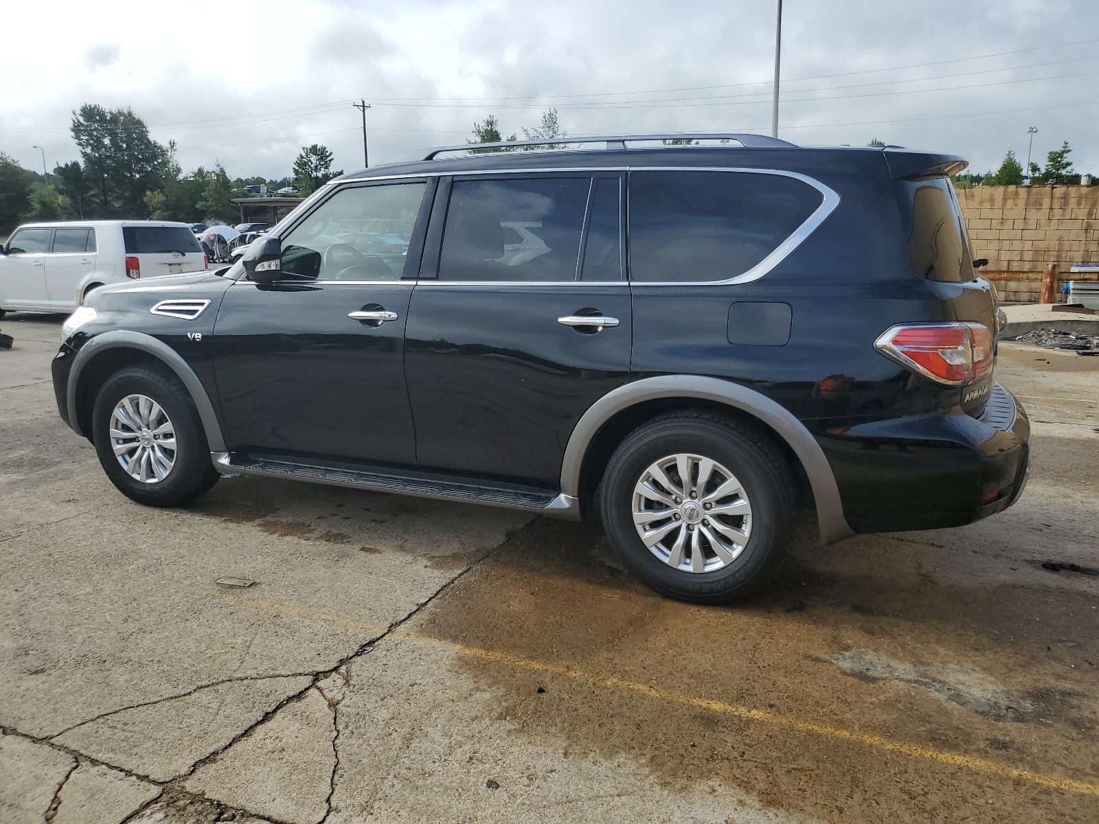 2019 Nissan Armada Sv vin: JN8AY2ND6K9088690