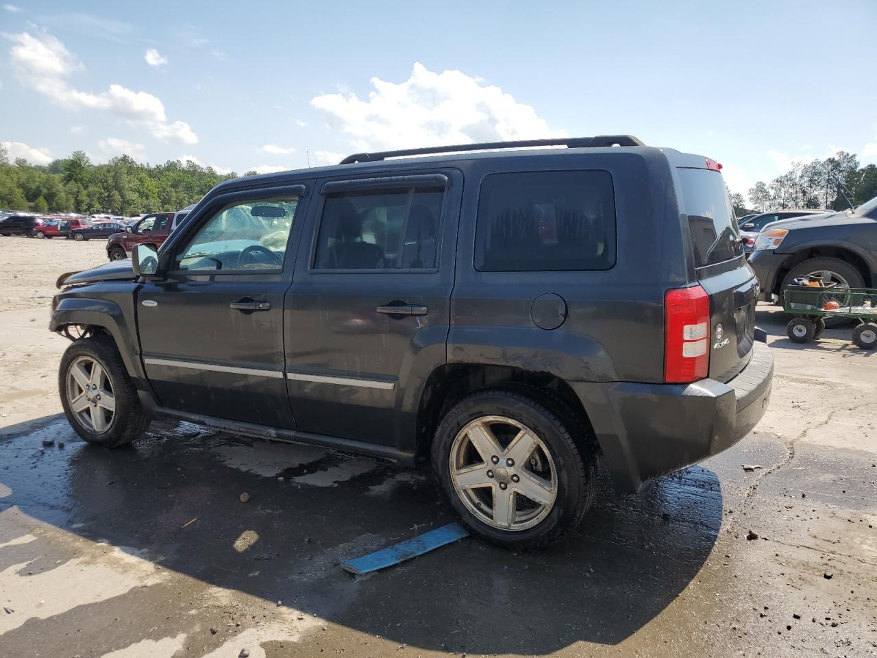 1J4NF1GB9AD675383 2010 Jeep Patriot Sport