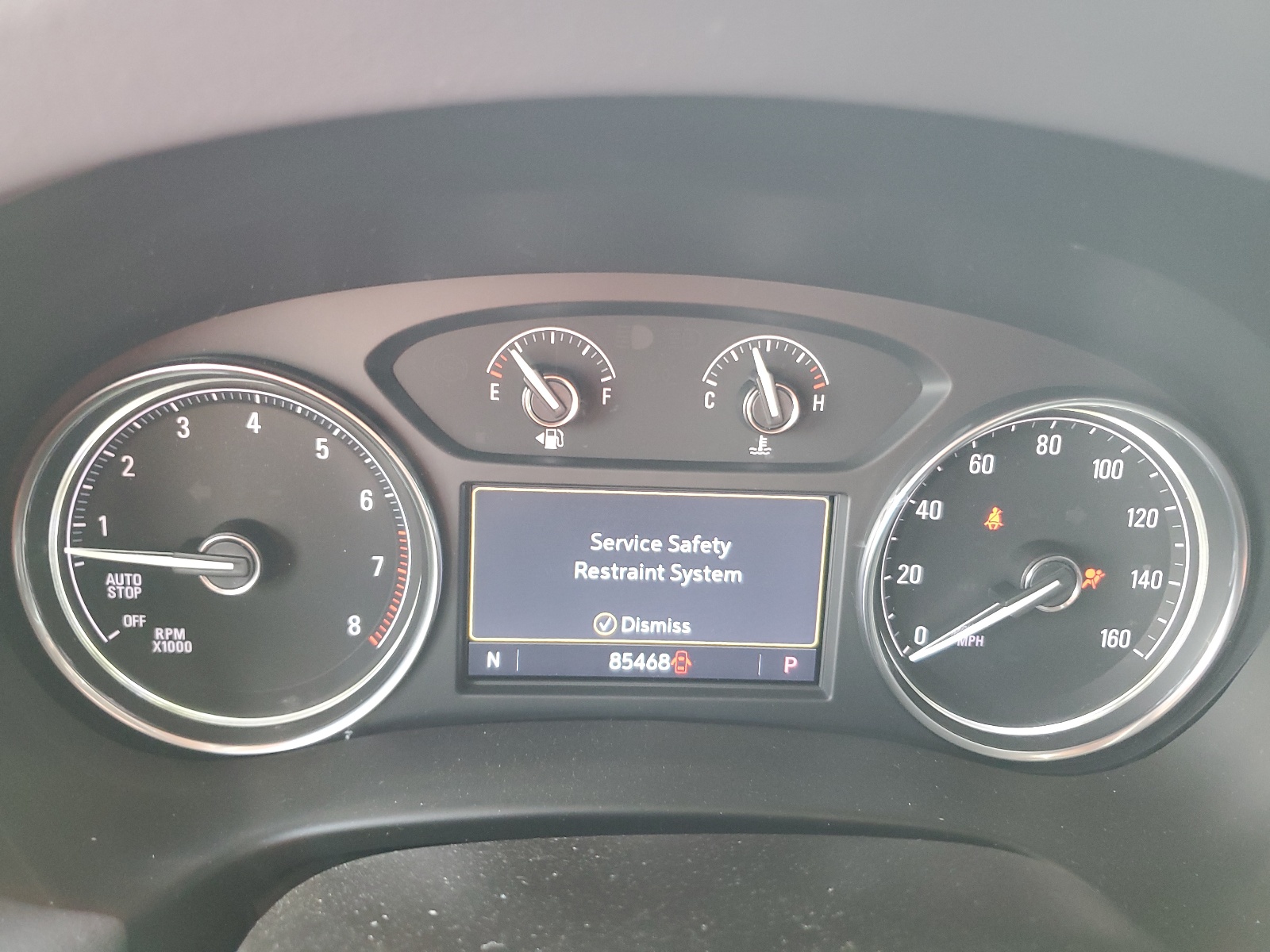 5GAERBKW6MJ137597 2021 Buick Enclave Essence