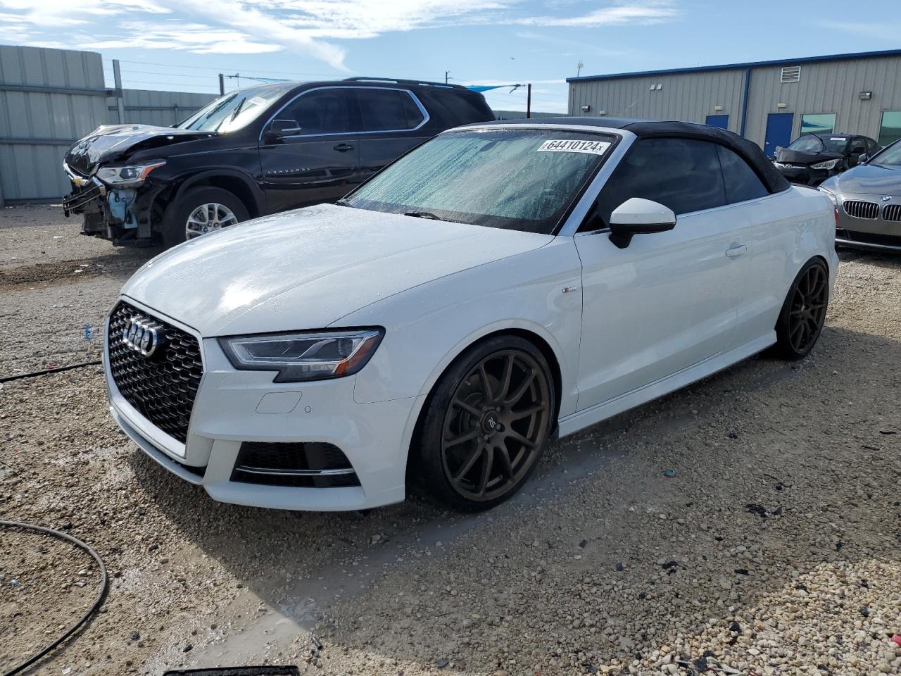 2017 Audi A3 Premium Plus VIN: WAUY8LFF8H1046090 Lot: 64410124