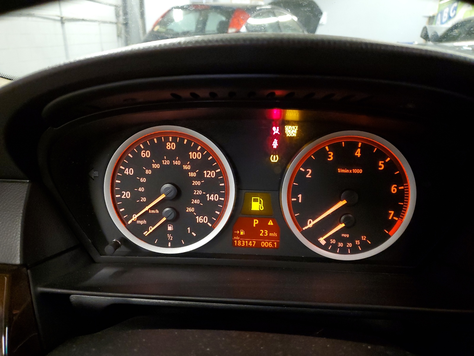 WBANF33526CS34948 2006 BMW 525 Xi