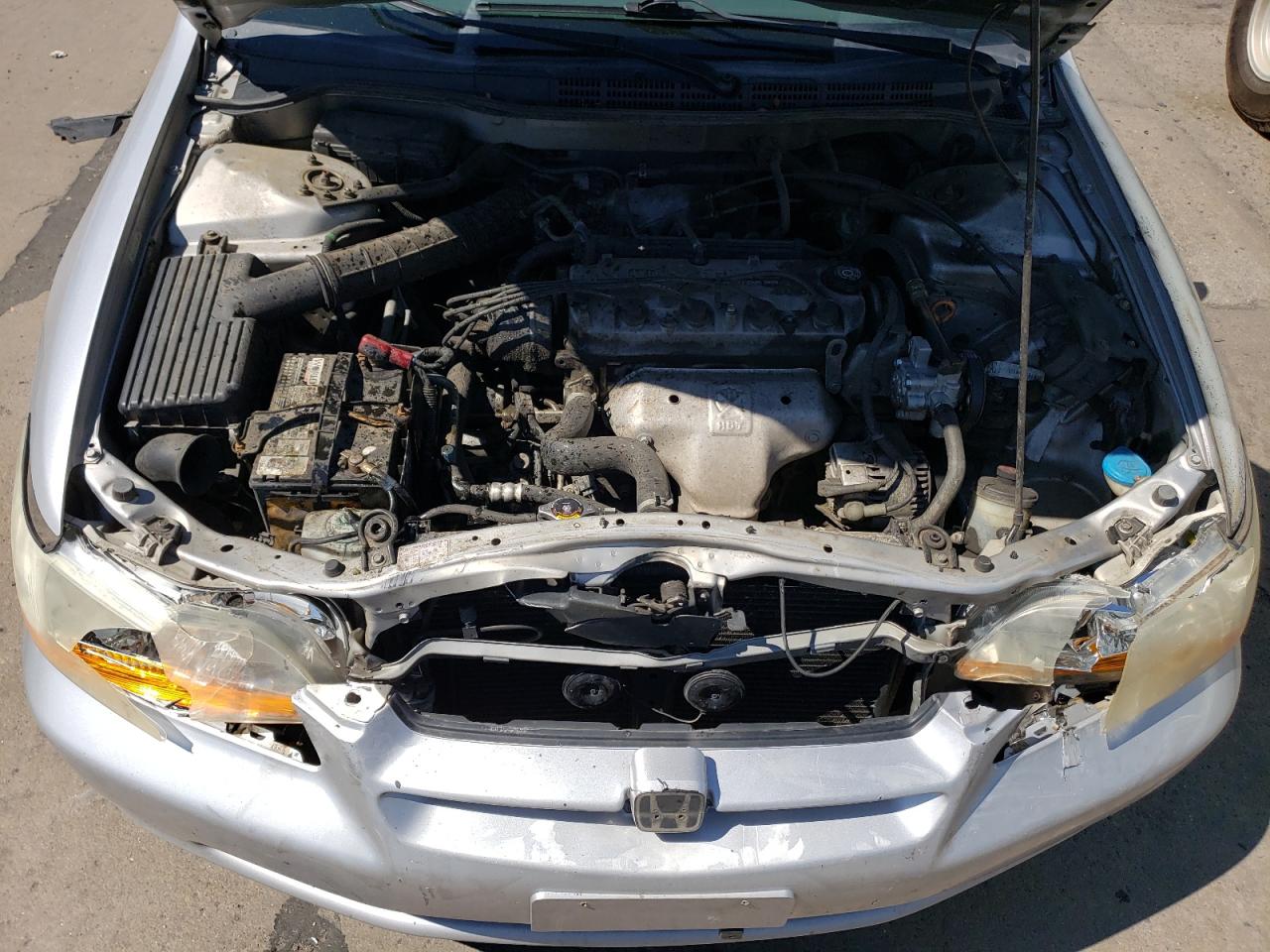 1HGCG5643XA031684 1999 Honda Accord Lx