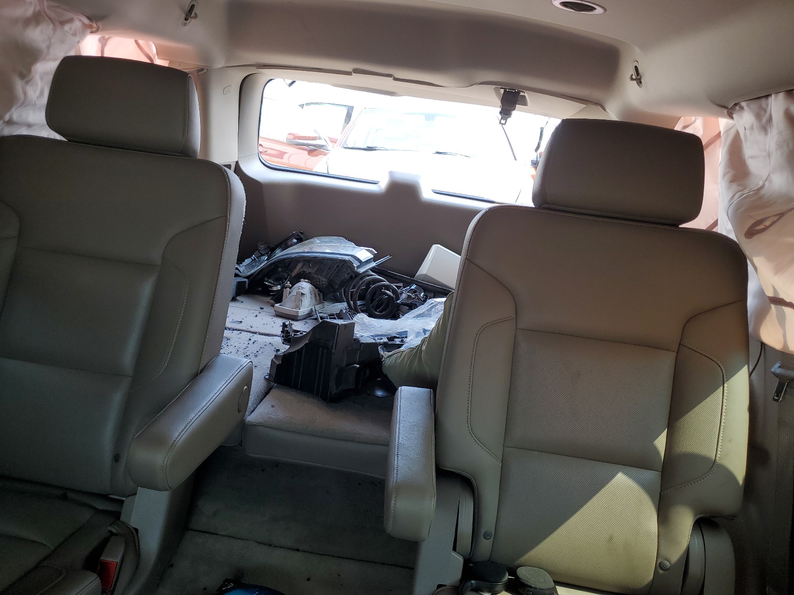 1GNSKCKT0FR132246 2015 Chevrolet Tahoe