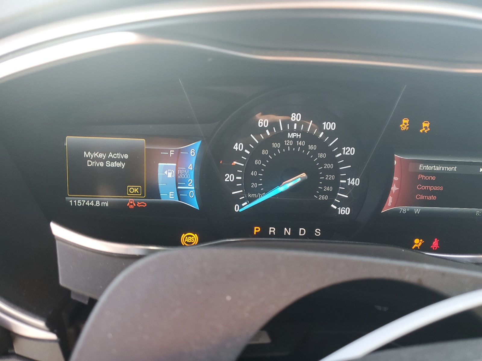 3FA6P0HD9ER116128 2014 Ford Fusion Se