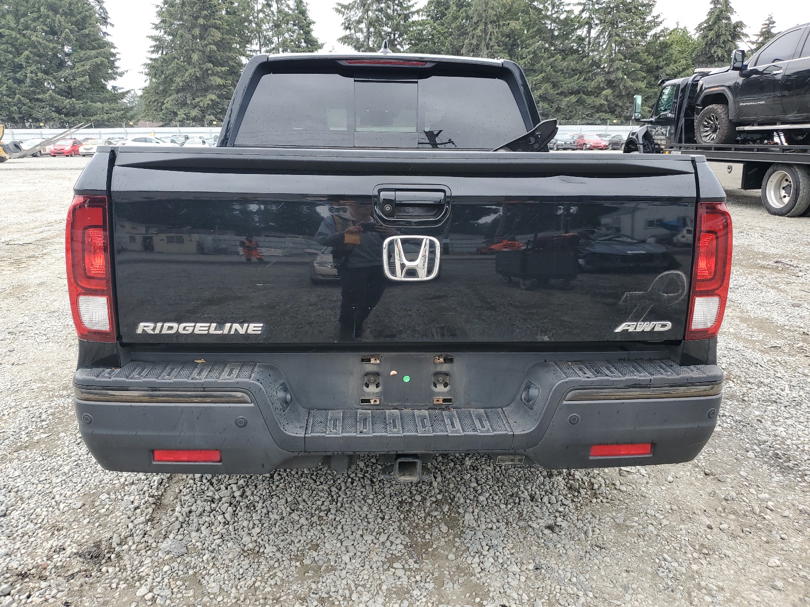 5FPYK3F82HB024316 2017 Honda Ridgeline Black Edition