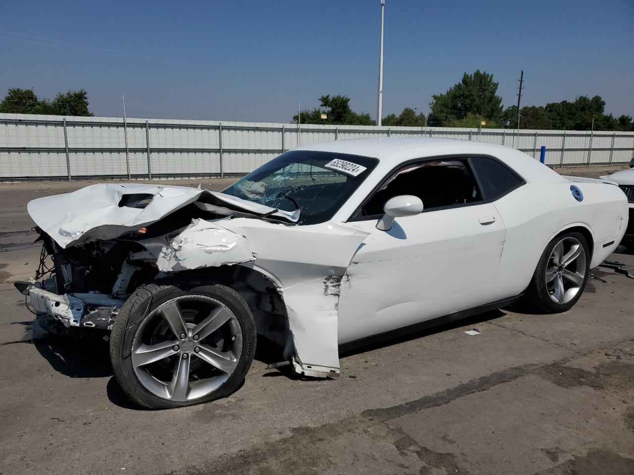 2C3CDZAT6FH712648 2015 DODGE CHALLENGER - Image 1