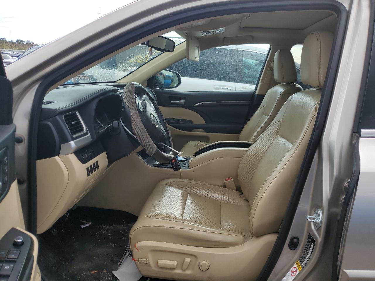 2015 Toyota Highlander Limited VIN: 5TDYKRFH8FS047877 Lot: 63073264