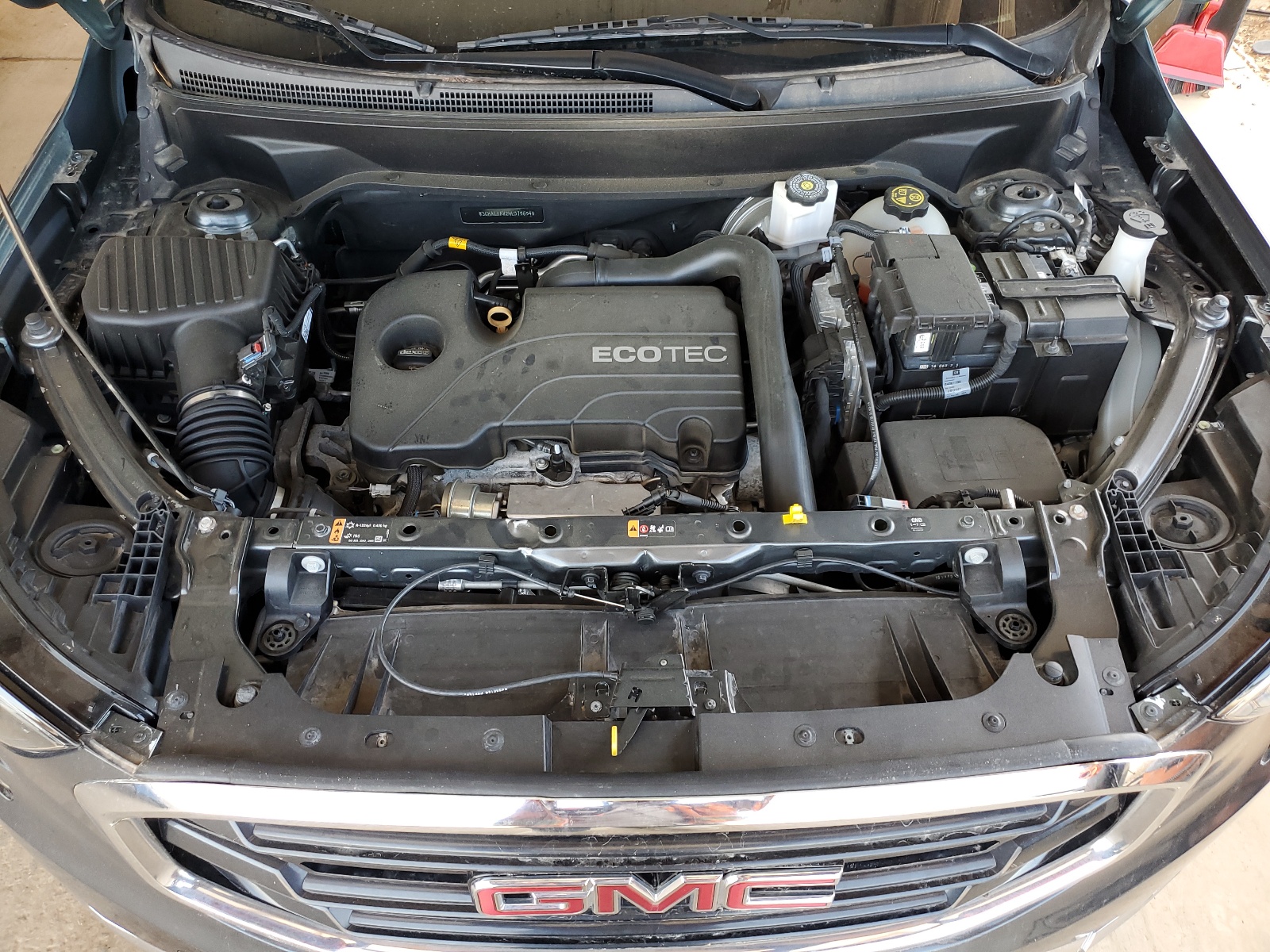 3GKALVEV2KL375654 2019 GMC Terrain Slt