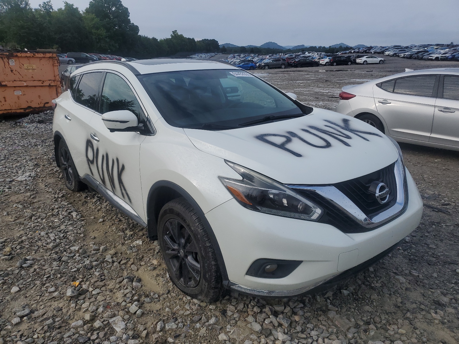 2018 Nissan Murano S vin: 5N1AZ2MG7JN128068