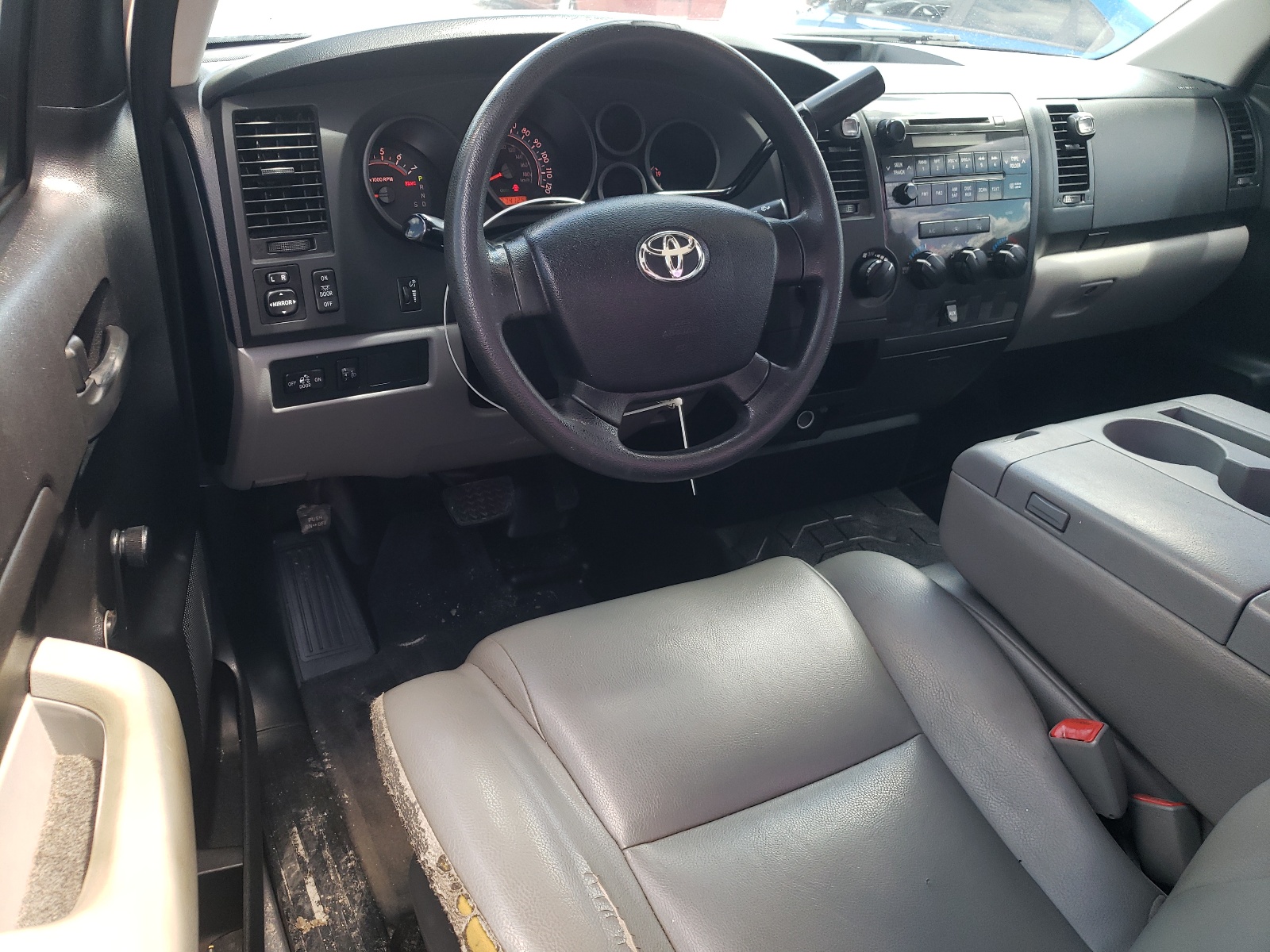 5TFJU5F10CX004809 2012 Toyota Tundra