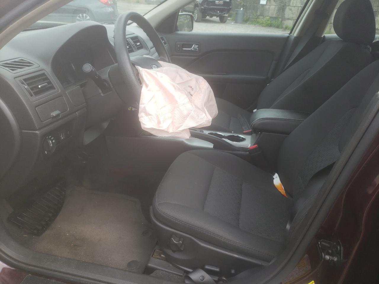 2011 Ford Fusion Se VIN: 3FAHP0HA8BR216943 Lot: 62708654