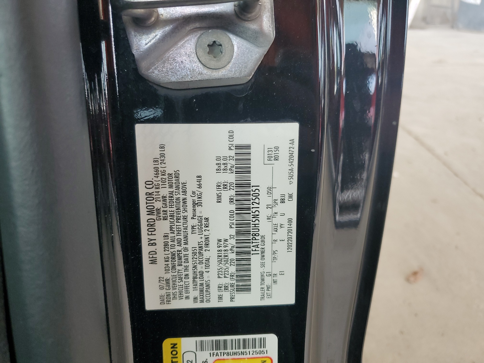 1FATP8UH5N5125051 2022 Ford Mustang