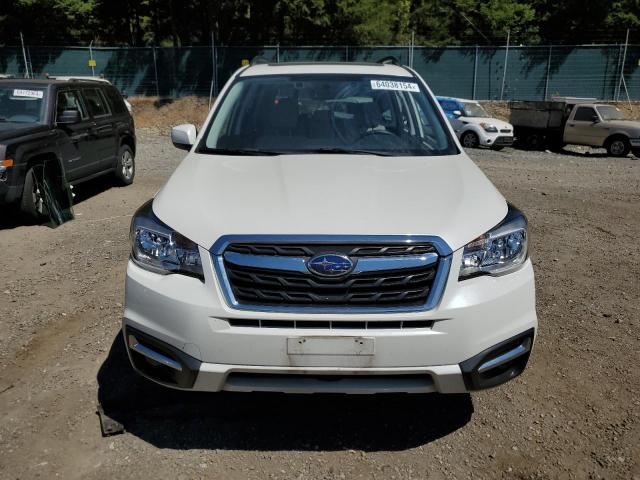  SUBARU FORESTER 2017 Білий