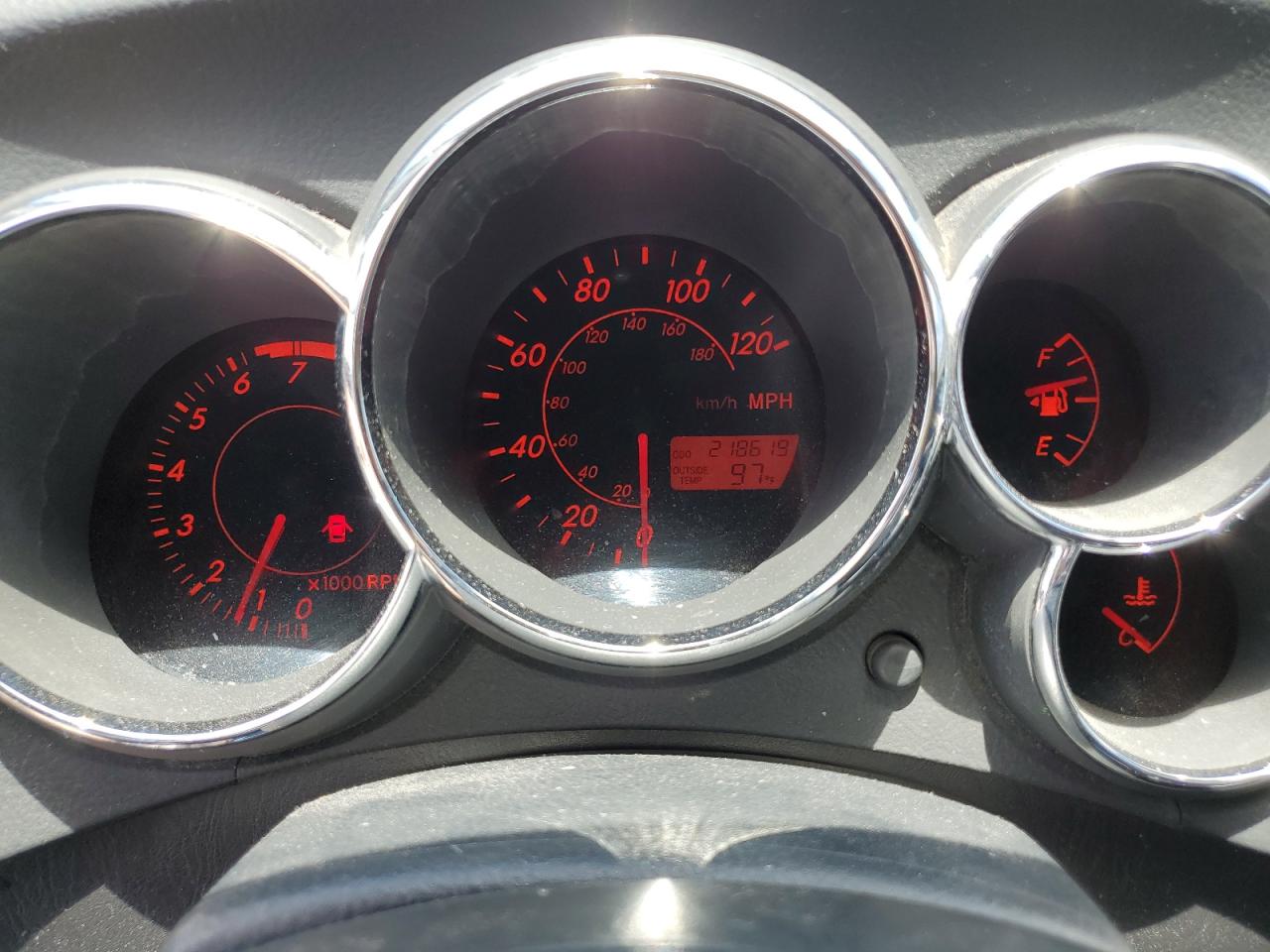 2003 Toyota Corolla Matrix Xr VIN: 2T1KR32E13C000558 Lot: 65346034